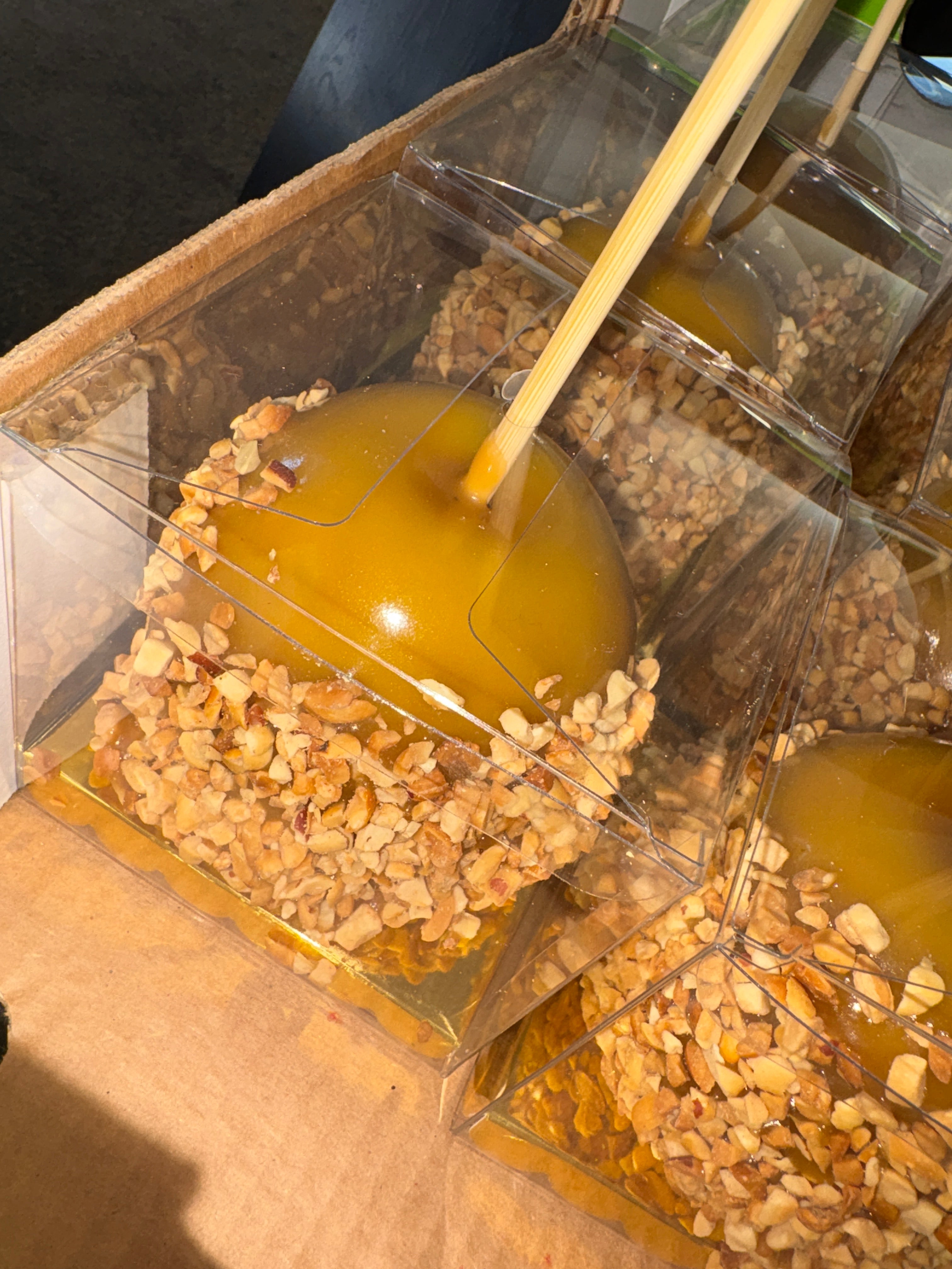 Caramel Apples 🍏